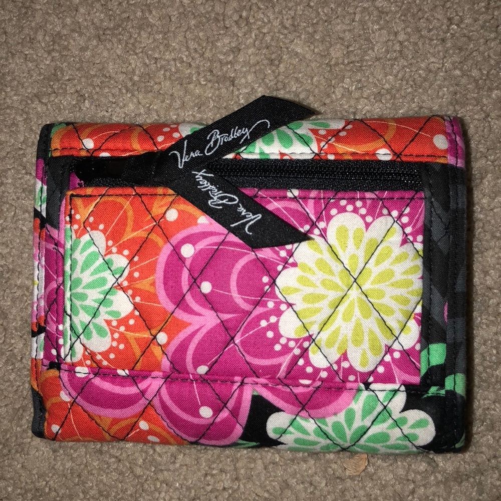 Vera Bradley Wallet - Picture 2 of 3